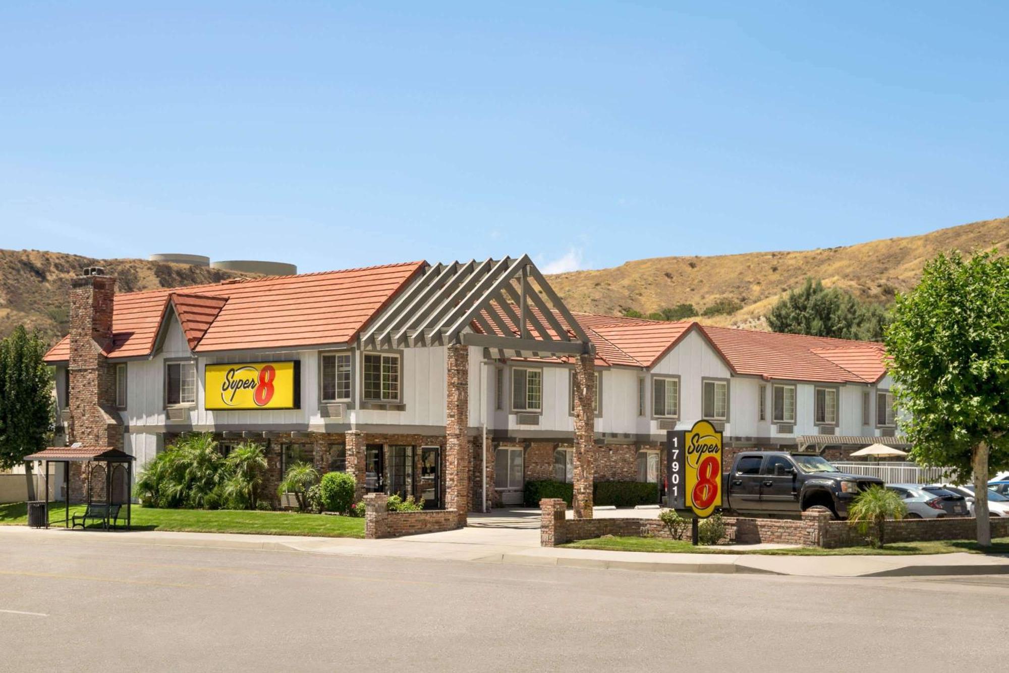 Motel Super 8 By Wyndham Santa Clarita/Valencia Extérieur photo